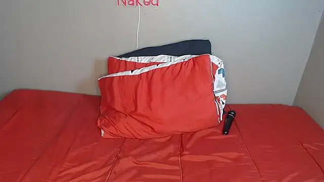 Lunalee online show from 10/29/25, 05:28