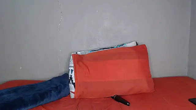 Lunalee online show from 03/03/26, 09:27