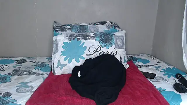 Lunalee online show from 02/16/26, 06:01