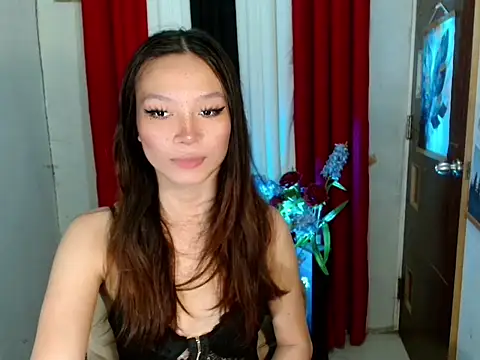 Urlustfull Sainaxxx online show from 10/23/25, 12:53