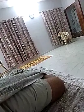 Desiandaj online show from 10/31/25, 04:14