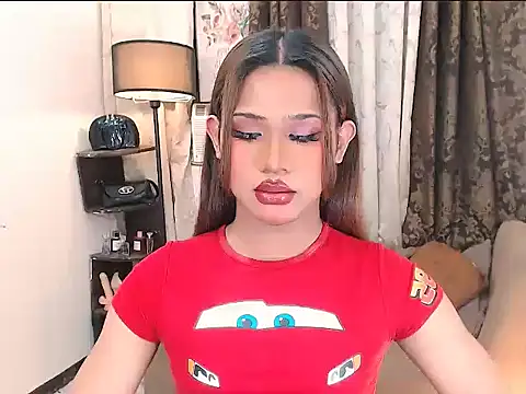 Snapshot of asianlatina69 chatting on 12/02/25, 10:28 asianlatina69 online show from 12/02/25, 10:28