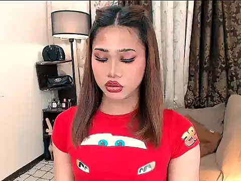 Snapshot of asianlatina69 chatting on 11/29/25, 10:48 asianlatina69 online show from 11/29/25, 10:48