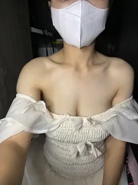 Hana-44 online show from 10/19/25, 07:49