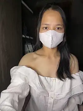 Hana-44 online show from 10/27/25, 05:58