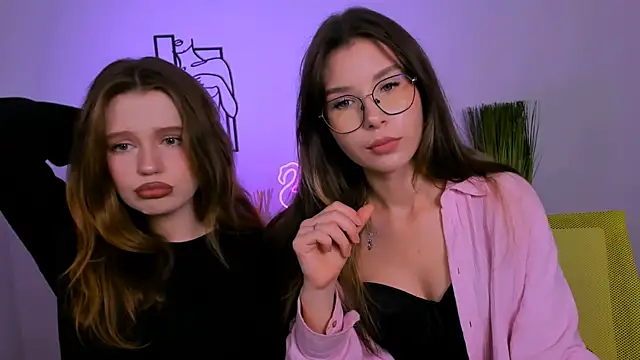 lily morty online show from 09/13/25, 07:14