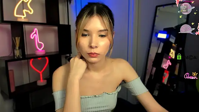 lily morty online show from 03/15/26, 01:34