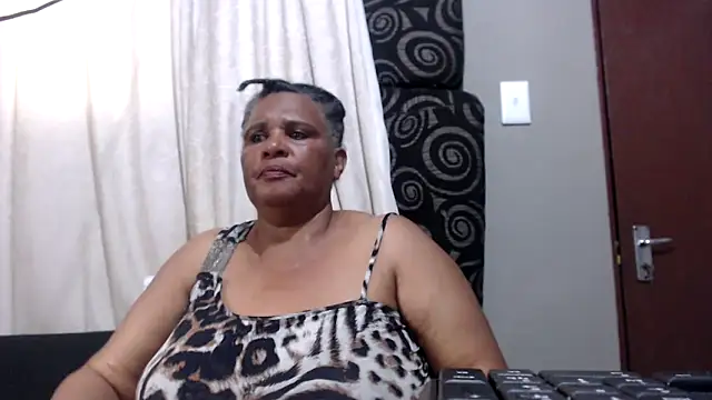 GrandBustyMelon online show from 11/29/25, 03:34