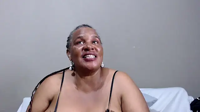 GrandBustyMelon online show from 03/31/26, 05:53