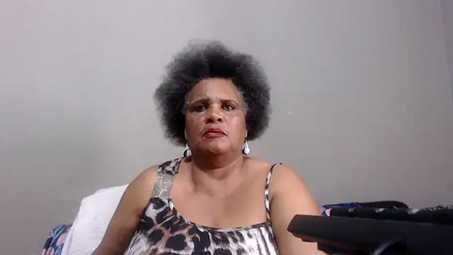 GrandBustyMelon online show from 03/05/26, 10:12