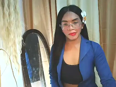  karie online show from 10/21/25, 01:32