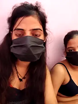 Hot-komall online show from 09/15/25, 04:13