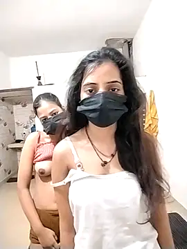 Hot-komall online show from 01/15/26, 04:27