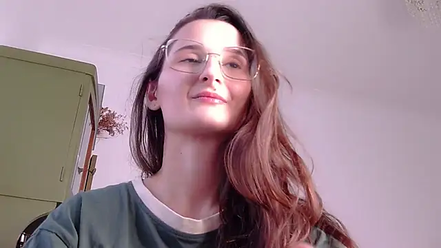 Snapshot of Nova_Mystic chatting on 09/30/25, 11:49 Nova Mystic online show from 09/30/25, 11:49