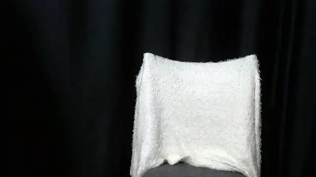 Snapshot of devinantalya chatting on 04/13/26, 12:20 devinantalya online show from 04/13/26, 12:20