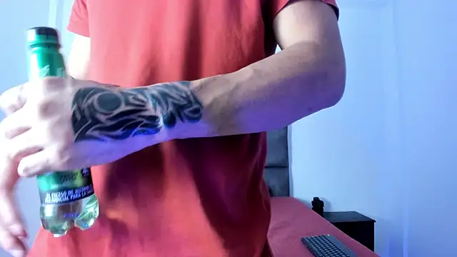 wyatt 3 online show from 11/13/25, 11:36