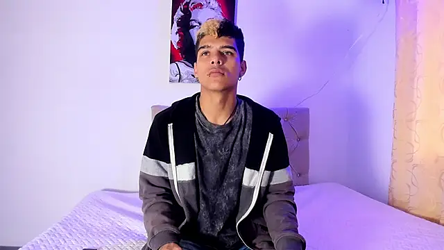 wyatt 3 online show from 10/04/25, 11:34