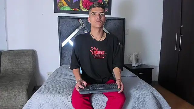 wyatt 3 online show from 10/27/25, 12:28