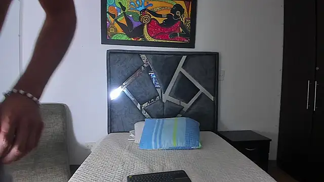 wyatt 3 online show from 10/07/25, 11:22