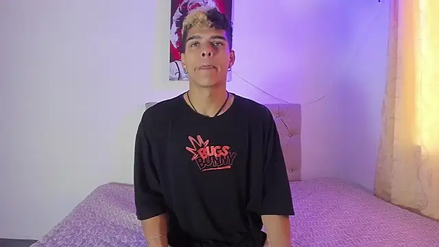 wyatt 3 online show from 10/02/25, 12:08