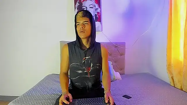 wyatt 3 online show from 09/10/25, 11:42