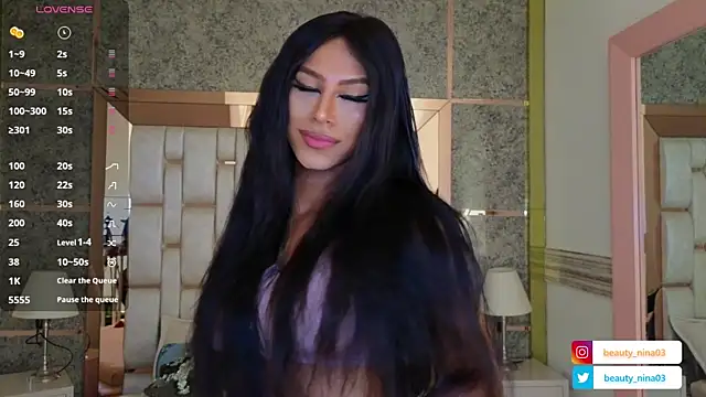 Snapshot of beauty_nina chatting on 06/30/26, 02:28 beauty nina online show from 06/30/26, 02:28