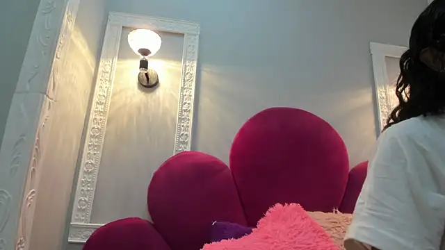 Saammy 17 online show from 10/29/25, 08:30