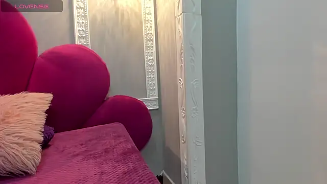 Saammy 17 online show from 12/17/25, 08:47