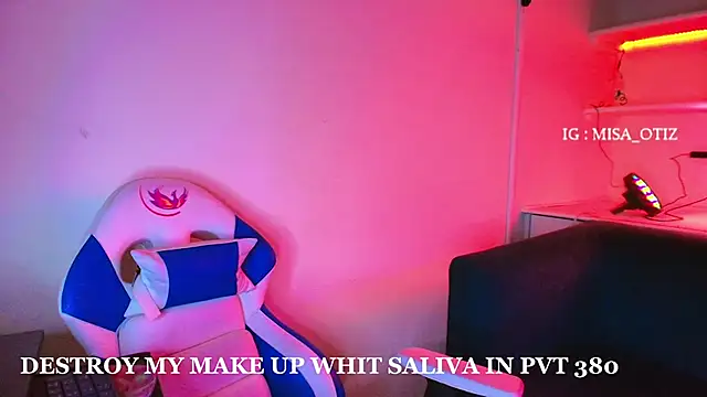 Melissa Adamsx online show from 10/18/25, 11:23