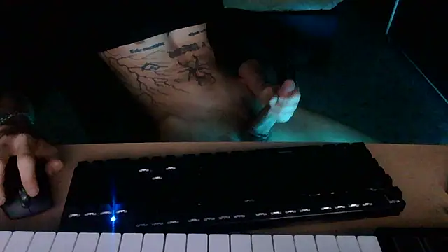 Snapshot of Kryk97 chatting on 02/02/26, 11:37 Kryk97 online show from 02/02/26, 11:37