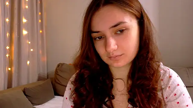 Lelia Vibe online show from 12/01/25, 05:47