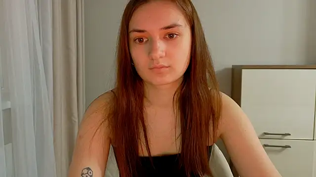 Lelia Vibe online show from 10/24/25, 03:33