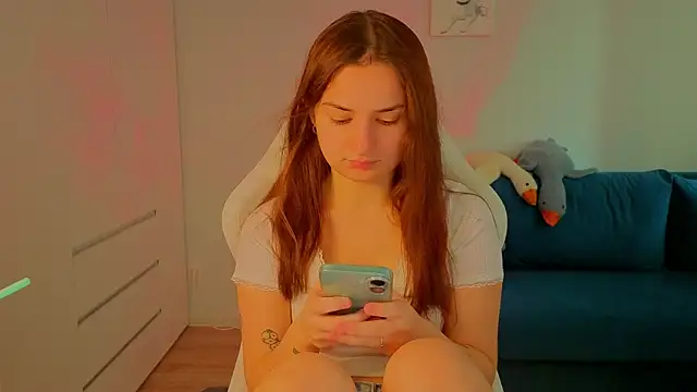 Lelia Vibe online show from 09/20/25, 09:47