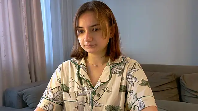 Snapshot of Lelia_Vibe chatting on 06/21/26, 02:12 Lelia Vibe online show from 06/21/26, 02:12