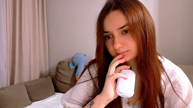 Lelia Vibe online show from 11/26/25, 05:46