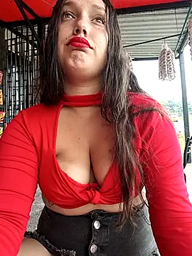 Snapshot of Naughty_Samantha chatting on 10/08/25, 03:24 Naughty Samantha online show from 10/08/25, 03:24