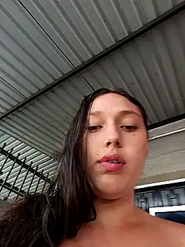 Snapshot of Naughty_Samantha chatting on 11/04/25, 01:37 Naughty Samantha online show from 11/04/25, 01:37