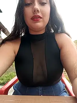 Snapshot of Naughty_Samantha chatting on 10/12/25, 07:26 Naughty Samantha online show from 10/12/25, 07:26