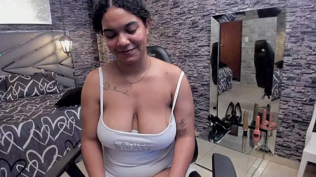 BellyBigBoobs online show from 12/14/25, 08:09