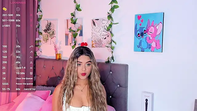 isajonnes18 online show from 02/04/26, 11:00