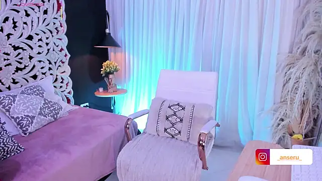 Snapshot of Anseru_ chatting on 11/18/25, 11:46 Anseru online show from 11/18/25, 11:46