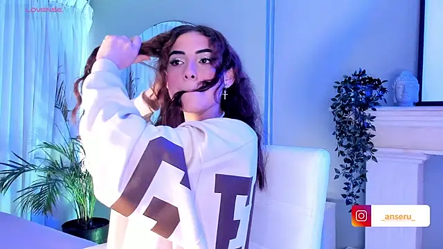 Snapshot of Anseru_ chatting on 10/24/25, 11:31 Anseru online show from 10/24/25, 11:31