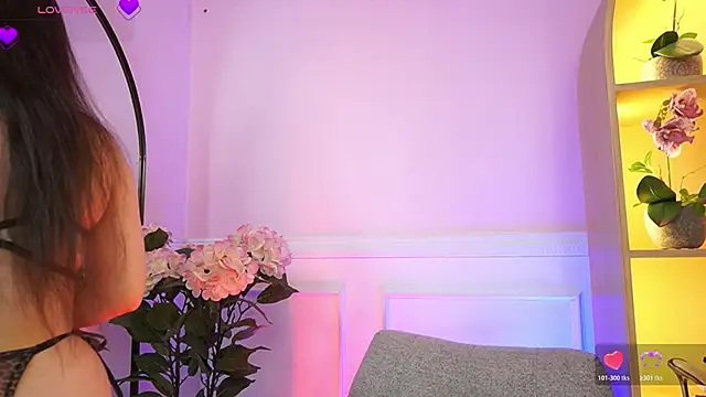 MilaCrave online show from 03/26/26, 11:52