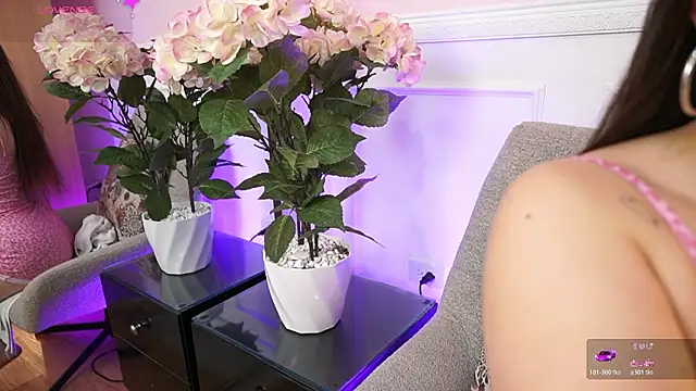 MilaCrave online show from 01/17/26, 11:36