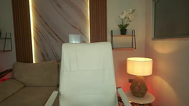 MilaCrave online show from 01/09/26, 11:39