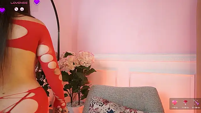 MilaCrave online show from 03/19/26, 12:16