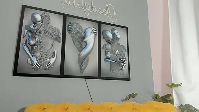 Snapshot of camillo_virgil chatting on 11/01/25, 10:53 camillo virgil online show from 11/01/25, 10:53