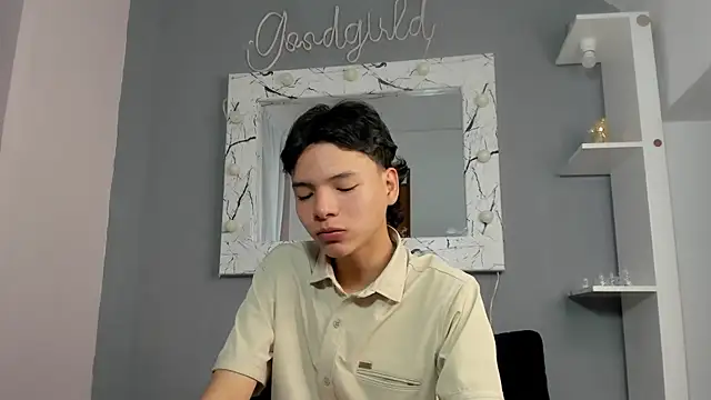 Snapshot of camillo_virgil chatting on 09/13/25, 10:59 camillo virgil online show from 09/13/25, 10:59