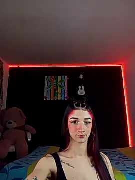 ingrid zese  online show from 11/08/25, 04:54