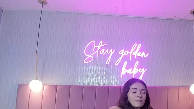 Snapshot of HANNA_BASTIAN_VC chatting on 11/30/25, 09:43 HANNA BASTIAN VC online show from 11/30/25, 09:43